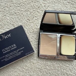Dior Forever Natural Velvet Compact Longwear Compact Foundation 1N Neutral